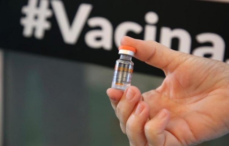Demora para a liberação de insumo da vacina CoronaVac pode atrasar conograma de vacinação diz instituto Butantan 