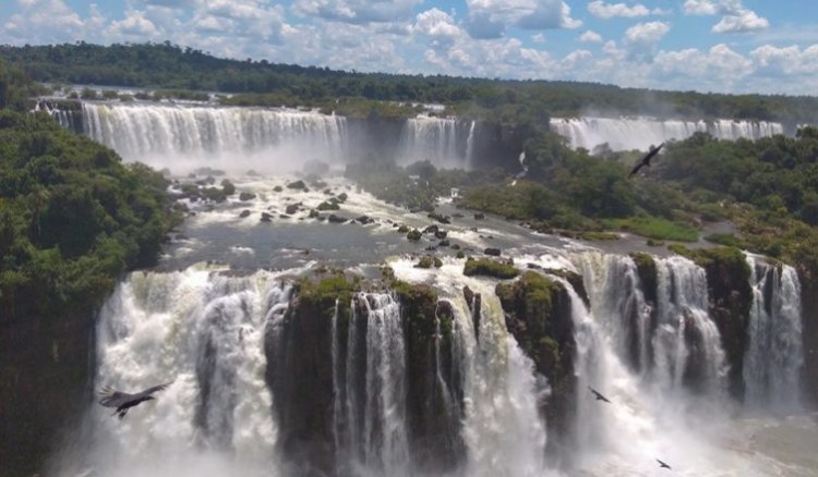 Parque Nacional do Iguaçu recebeu 40 mil visitantes no feriado de Carnaval